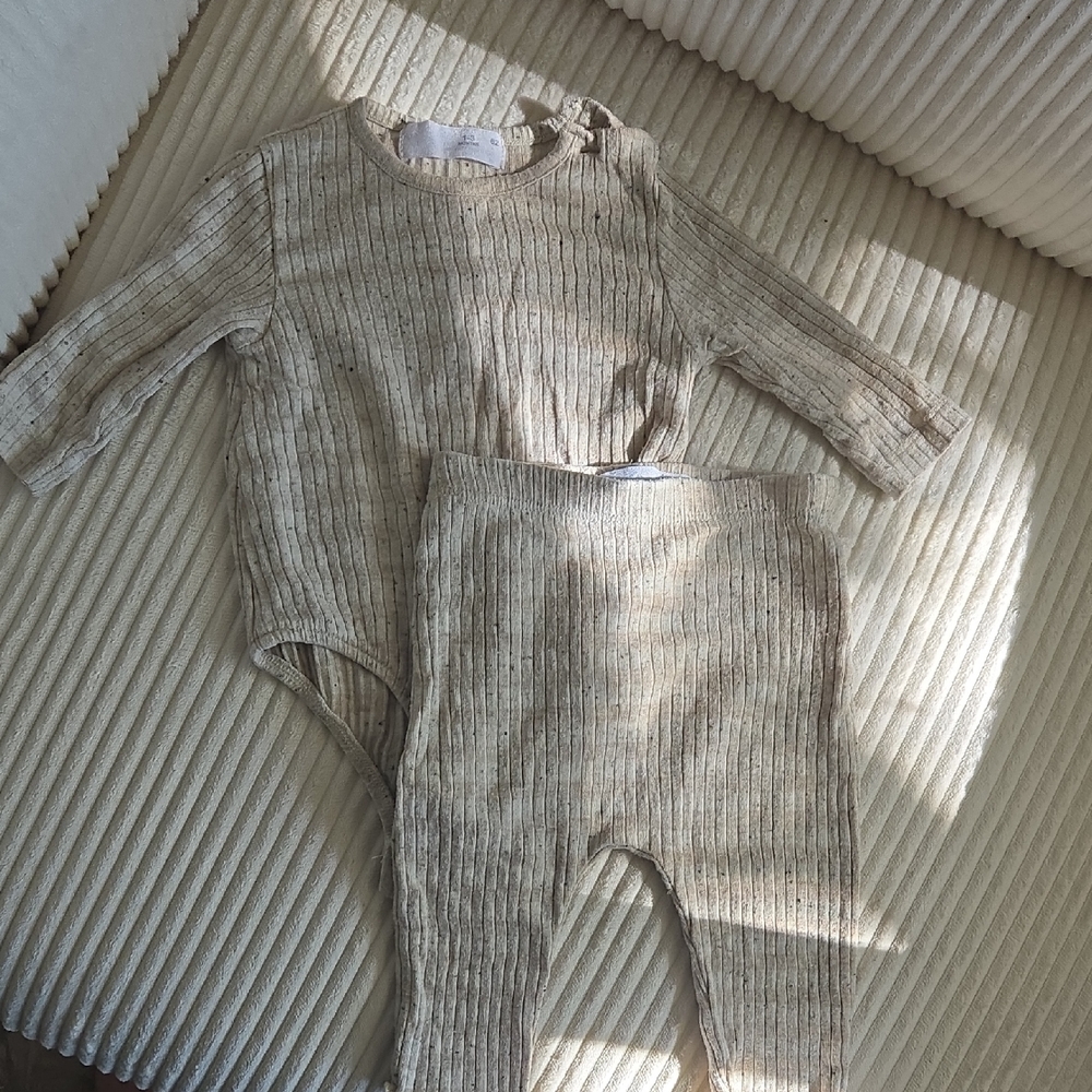 Zara Baby Onesie Set